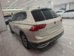 Volkswagen Tiguan L 2022 330TSI Automatic FWD Smart Comfort Edition - ფოტო 5