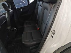 Volvo XC40 T4 AWD Smart Remote Luxury Edition - photo 17