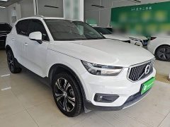 Volvo XC40 T4 AWD Smart Remote Luxury Edition - photo 4