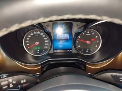 Mercedes-Benz V-Class 2022 V 260 L Long Wheelbase Luxury Edition - ფოტო 12