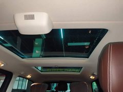 Mercedes-Benz V-Class 2022 V 260 L Long Wheelbase Luxury Edition - ფოტო 18
