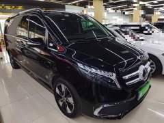 Mercedes-Benz V-Class 2022 V 260 L Long Wheelbase Luxury Edition - ფოტო 4