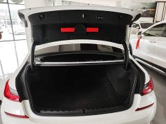 BMW 3 Series 325Li M Sport Package - ფოტო 19