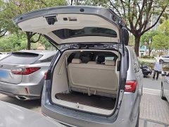 Buick GL8 Land Business Class 652T Smart Premium Edition - ფოტო 9