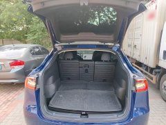 Tesla Model Y Long Range All-Wheel Drive - ფოტო 19