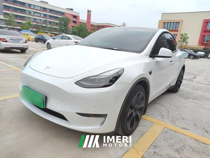 Tesla Model Y Facelift Long Range All-Wheel Drive - ავტომობილი ჩინეთიდან
