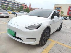 Tesla Model Y Facelift Long Range All-Wheel Drive - ფოტო 1