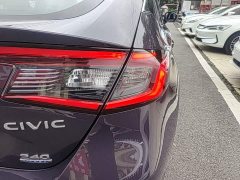 Honda Civic Hatchback 240 Turbo CVT Sport Edition - ფოტო 8
