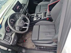 Audi Q5L 40T Luxury Dynamic Edition - ფოტო 15