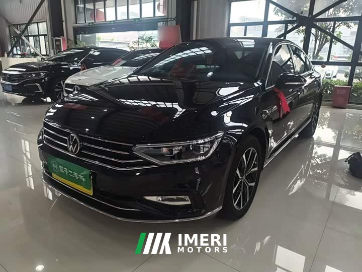 Volkswagen Magotan 330TSI DSG Advance