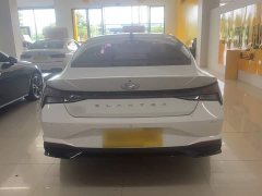Hyundai Elantra 2022 1.5L CVT Luxury - ფოტო 11