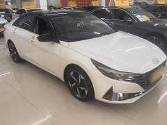 Hyundai Elantra 2022 1.5L CVT Luxury - ფოტო 9