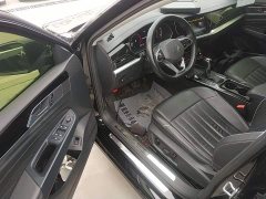 Volkswagen Passat Facelift 330TSI Starry Sky Elite - ფოტო 12
