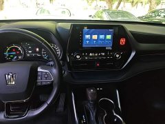 Toyota Crown Venza 2023 2.5L HEV AWD Luxury - ფოტო 13