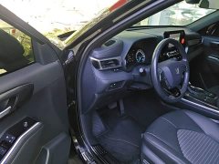 Toyota Crown Venza 2023 2.5L HEV AWD Luxury - ფოტო 16