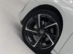 Audi A3 Sportback 35 TFSI Fashion Version - ფოტო 9