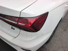 SAIC MG i5 2021 1.5L Manual Diamond Edition - ფოტო 8