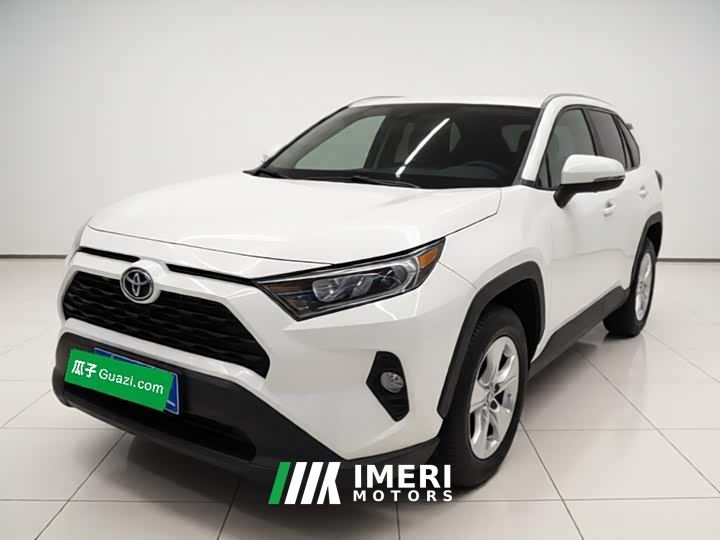 Toyota RAV4 2.0L CVT FWD Urban Edition