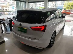 Buick GL6 323T Hybrid Connected Luxury - ფოტო 7