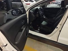 Honda Vezel 2020 220 TURBO CVT Elite - ფოტო 12