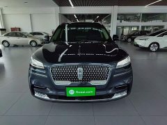 Lincoln Aviator 3.0T V6 AWD Premium - ფოტო 3