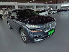 Lincoln Aviator 3.0T V6 AWD Premium - ფოტო 4