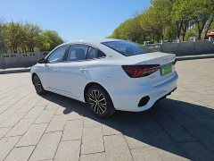 SAIC MG i5 2021 1.5L CVT Platinum Edition - ფოტო 15