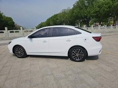 SAIC MG i5 1.5L CVT Platinum Edition - ფოტო 17