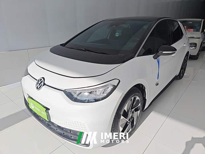Volkswagen ID.3 Outstanding Edition - ავტომობილი ჩინეთიდან