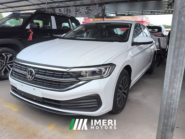 Volkswagen Jetta Facelift 200TSI DSG Flying Edition