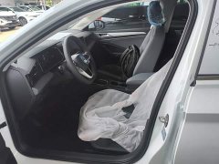 Volkswagen Jetta 2025 Facelift 200TSI DSG Flying Edition - ფოტო 15