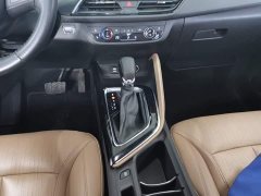 Buick GL6 323T Hybrid Connected Luxury - ფოტო 10
