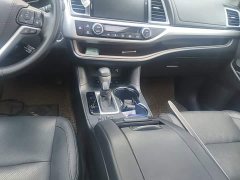 Toyota Highlander 2.0T AWD Luxury 7-Seater - ფოტო 14