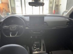 Audi Q5L 40T Luxury Dynamic - ფოტო 17