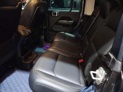 Jeep Wrangler 2.0T Sahara Four-Door - photo 17