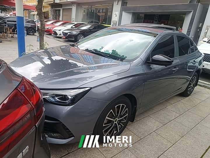 SAIC MG i5 2021 Facelift 1.5L CVT Diamond Edition - ავტომობილი ჩინეთიდან