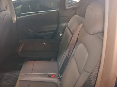 Tesla Model Y Long Range All-Wheel Drive 3D7 - ფოტო 17