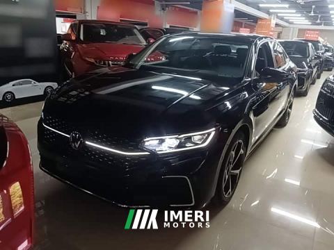 2023 Volkswagen Passat Facelift 330TSI Starry Sky Luxury Edition
