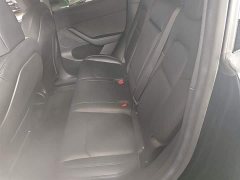 Tesla Model Y Long Range All-Wheel Drive - ფოტო 17