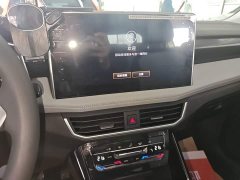 Volkswagen Taos 2024 300TSI FWD Luxury Plus Advanced Edition - ფოტო 9