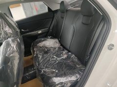 Hyundai Elantra 2023 1.5L CVT GLX Elite - ფოტო 13