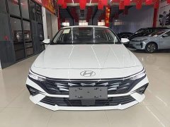 Hyundai Elantra 2023 1.5L CVT GLX Elite - ფოტო 3