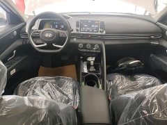 Hyundai Elantra 2023 1.5L CVT GLX Elite - ფოტო 6
