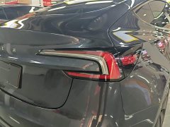 Tesla Model 3 Rear-Wheel Drive - ფოტო 8