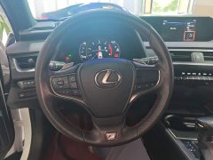 Lexus UX 2020 Facelift 200 F SPORT - ფოტო 11