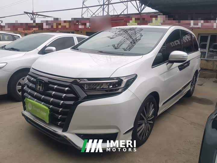 Honda Odyssey 2022 2.0L e:HEV Luxury - ავტომობილი ჩინეთიდან