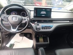Honda Odyssey 2022 2.0L e:HEV Luxury - ფოტო 10
