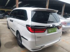 Honda Odyssey 2022 2.0L e:HEV Luxury - ფოტო 5