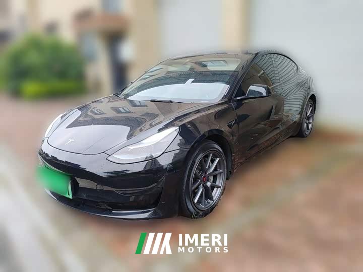 Tesla Model 3 Rear-Wheel Drive