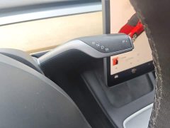 Tesla Model Y Standard Range RWD - ფოტო 7